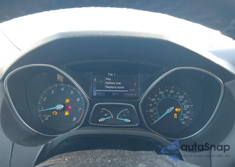 2012 Ford Focus Titanium z USA, uszkodzony, nr VIN 1FAHP3N20CL472573